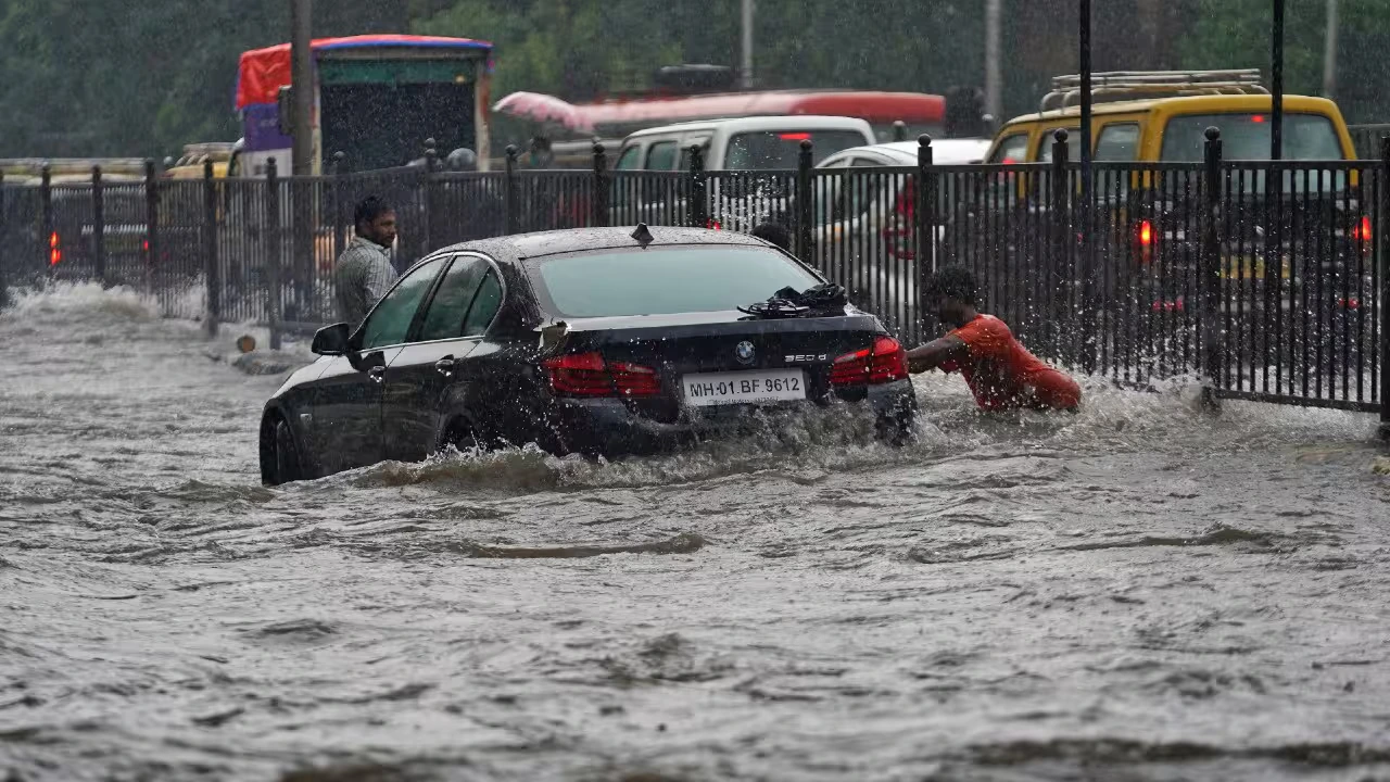 Mumbai road conditions and alloy wheel damage